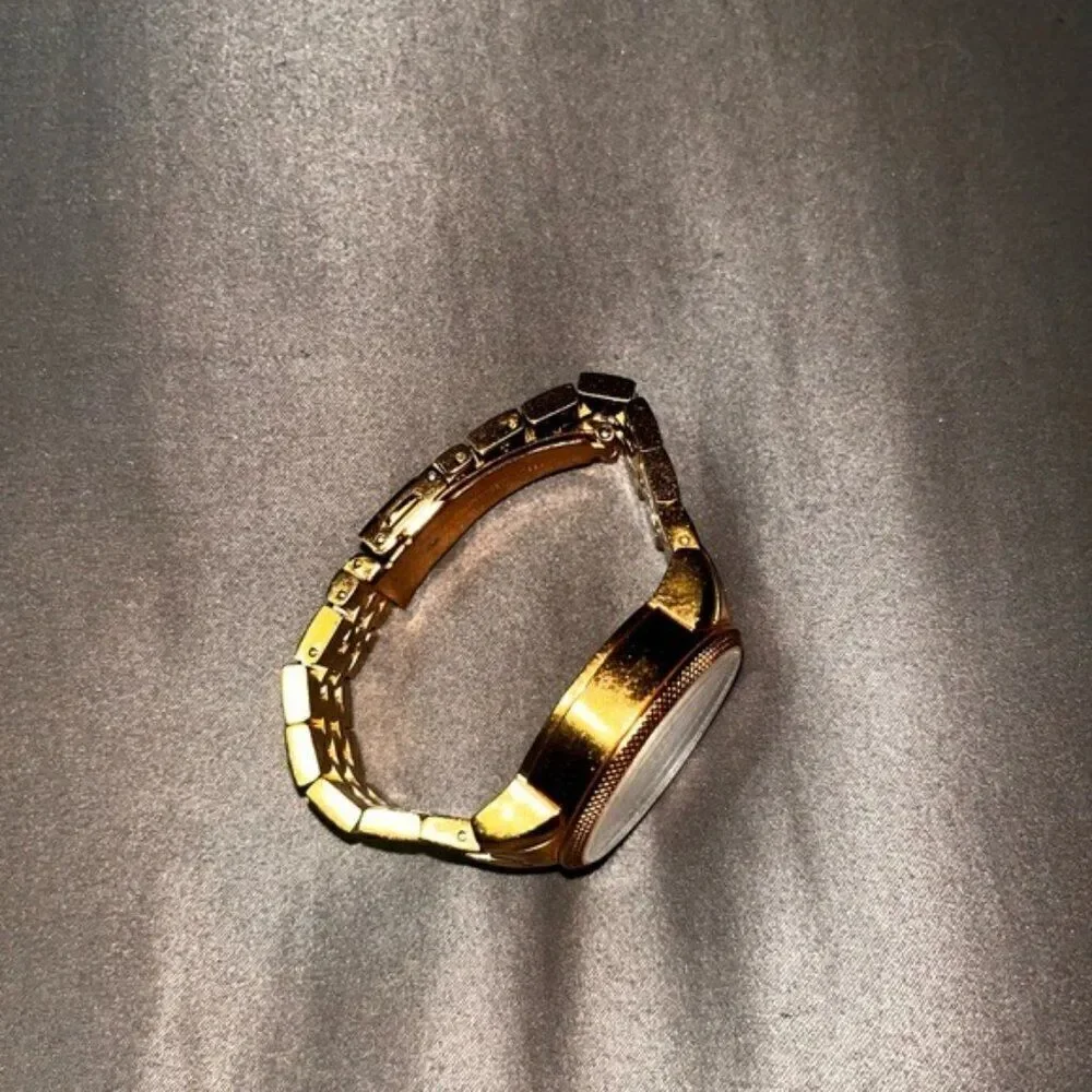 Michael Kors very lightly